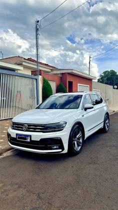 VOLKSWAGEN TIGUAN 2.0 350 TSI GASOLINA ALLSPACE R-LINE 4MOTION DSG